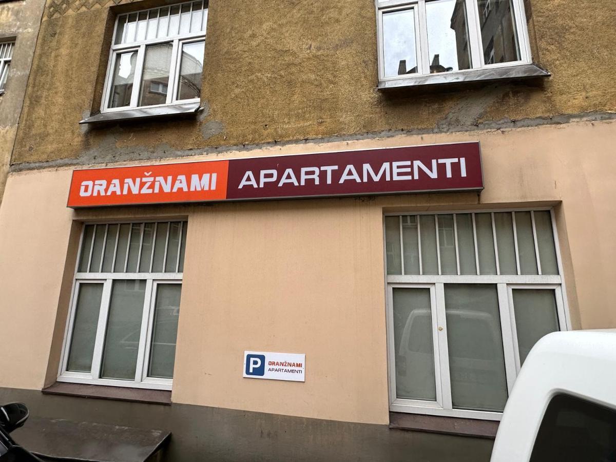 Orange Apartments 52 리가 외부 사진